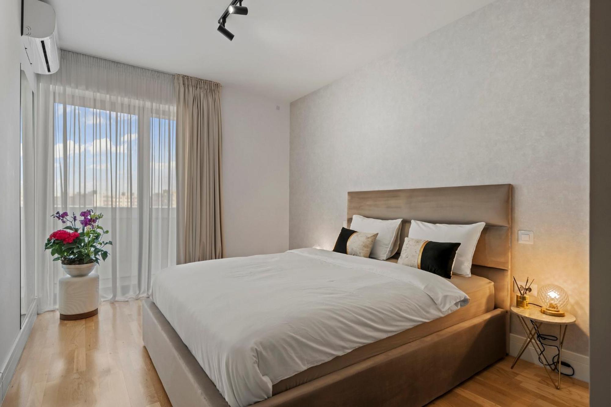 Appartement The Address Bucarest Extérieur photo